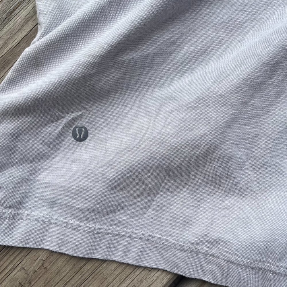 Lululemon Athletica Men's Shorts Gray Chinos Size 36 - Picture 9 of 9